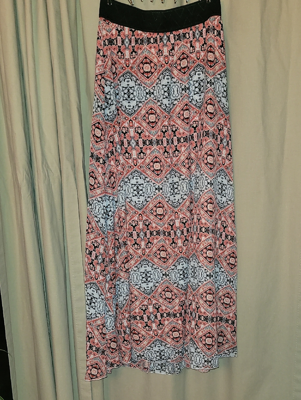 LuLaRoe Coral, Black and White Geometric Maxi Skirt